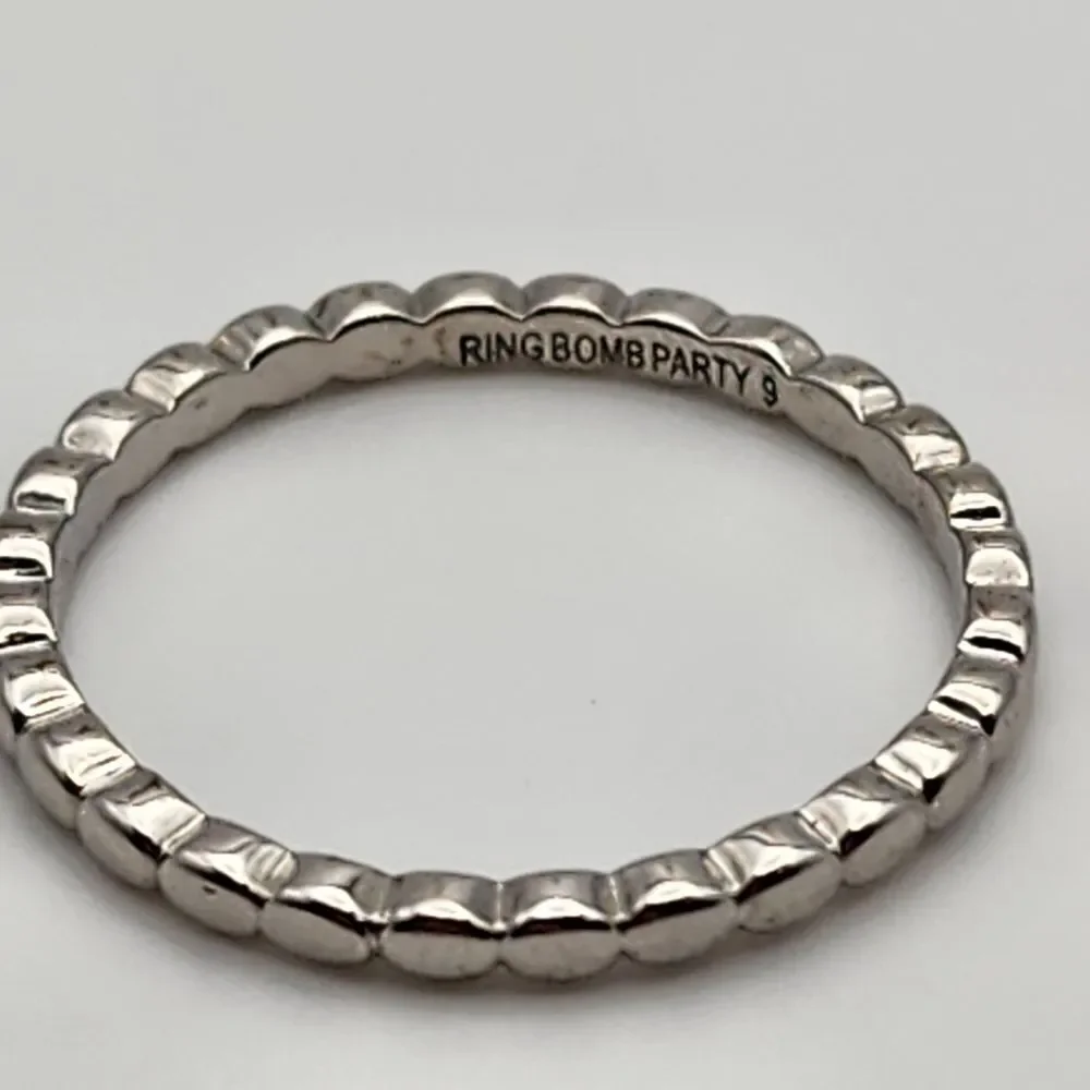 Bomb Party Silver Tone Bead Ring (9)
